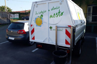 Piaggio Maxxi s nadstavbou EKO 3 na úpravu mestskej zelene a likvidáciu drobných odpadov